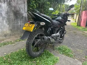 Bajaj Pulsar 150 2015