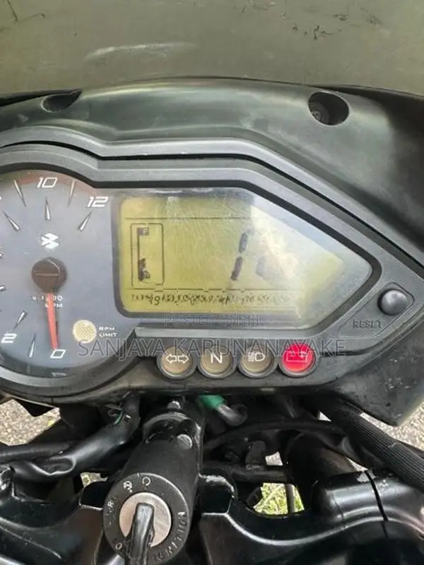 Bajaj Pulsar 150 2015