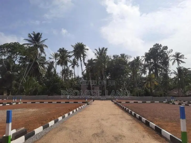 Residents land Plots Sale Moratuwa M20