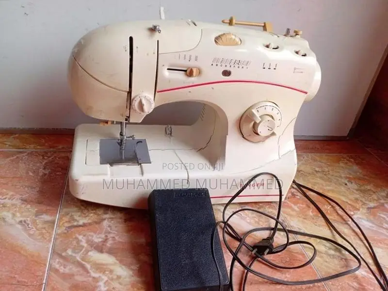 Singer Sewing Machine
