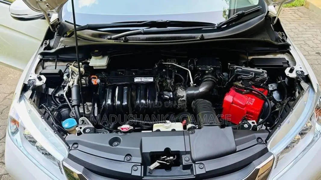 Honda Grace EX Highest Grade 2017