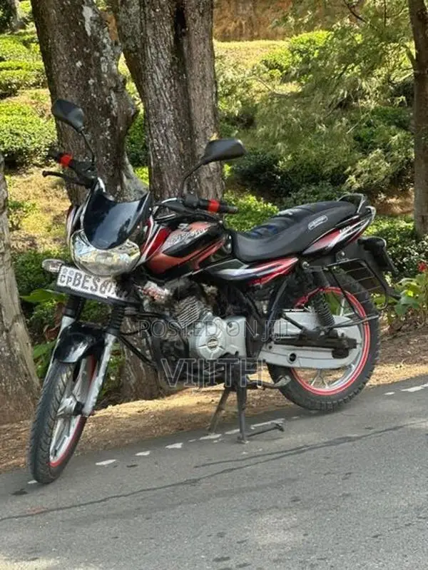Bajaj Discover 125 2016