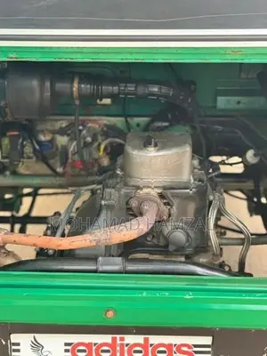 Bajaj RE 2014