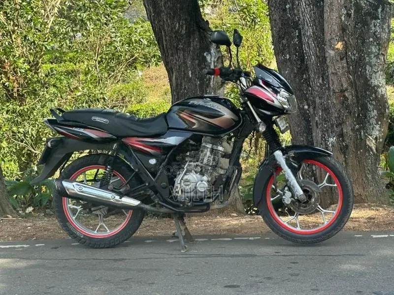 Bajaj Discover 125 2016