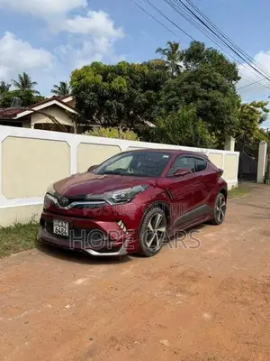 Toyota CHR NGX 50 2018