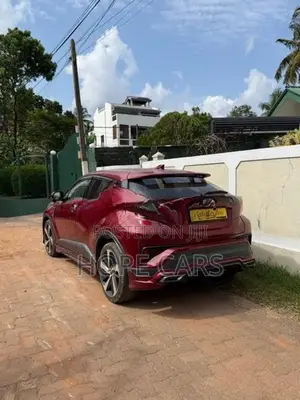 Toyota CHR NGX 50 2018