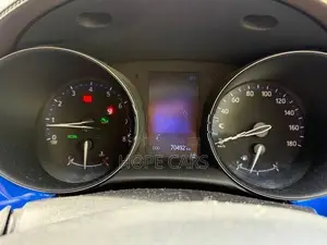 Toyota CHR NGX 50 2018