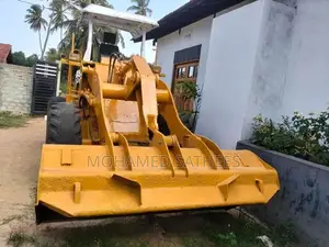 Komatsu 510 Loader