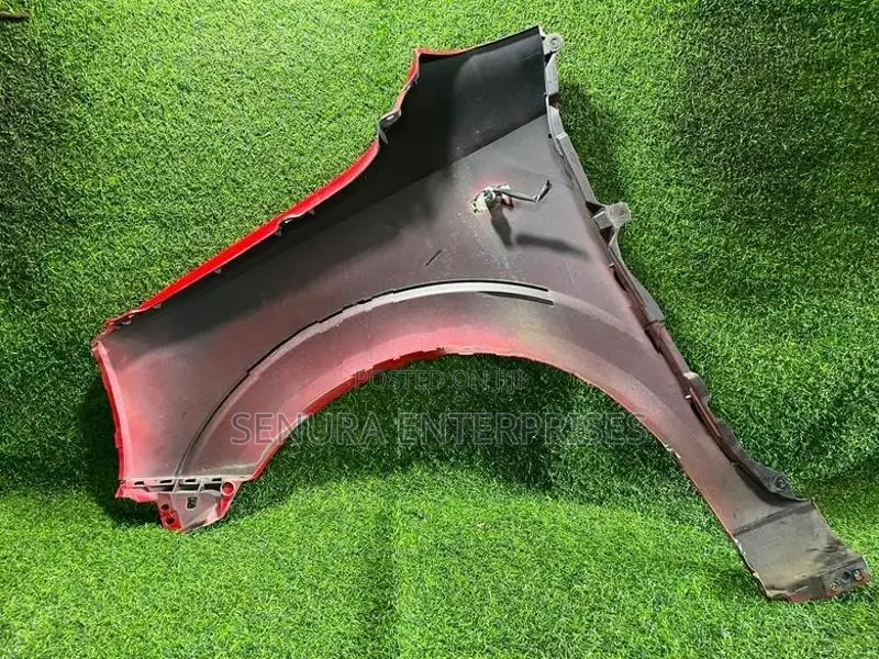 Suzuki Alto HA36 Fender Rh