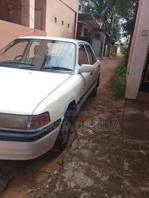 Mazda Familia 1993