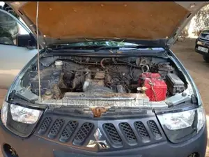 Mitsubishi L200 2008