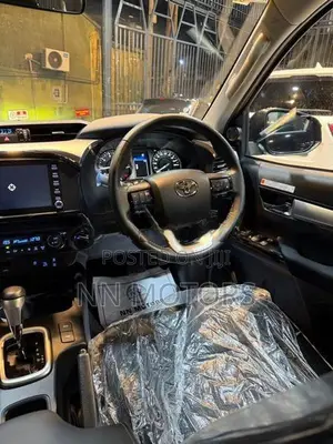 Toyota Hilux Rocco 2024
