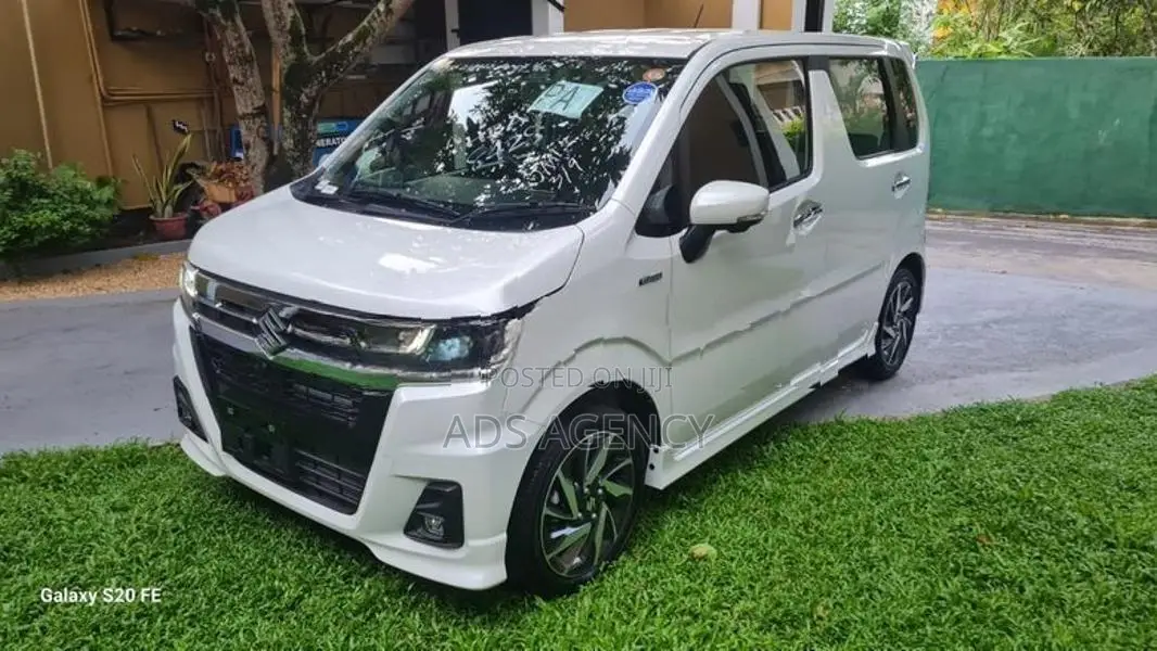 Suzuki Wagon R Custom Z 2024