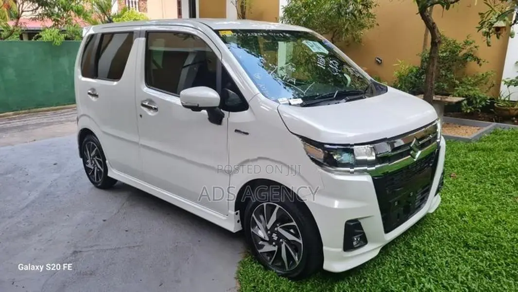 Suzuki Wagon R Custom Z 2024