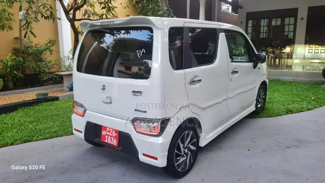 Suzuki Wagon R Custom Z 2024