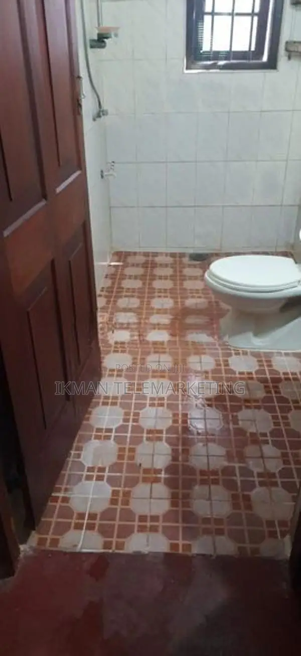 Fully Furnished Room for Rent in Nugegoda ( Ladies )