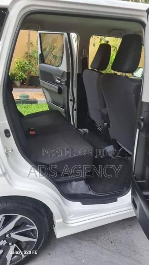 Suzuki Wagon R Custom Z 2024