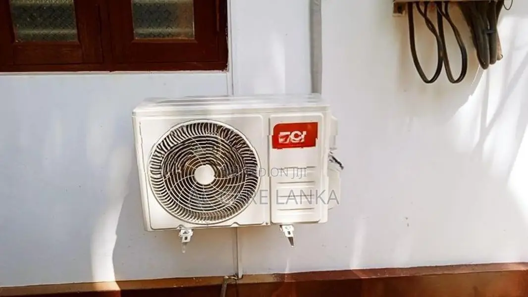 12000BTU TCL Non Inverter Air Conditioner