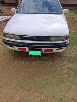 Mitsubishi Lancer 1990