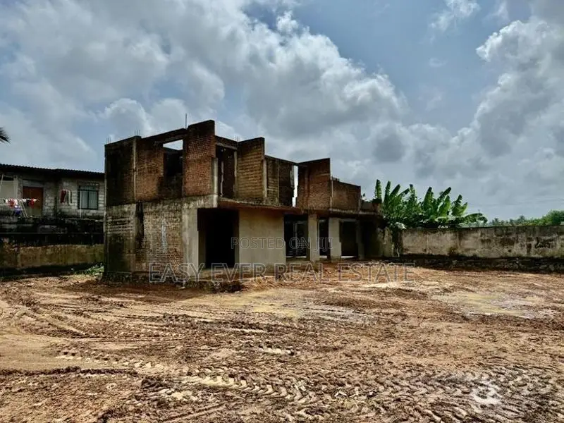 මහරගම – ඇරැවුවල හන්දියෙන්ම සුපිරි ඉඩමක් / KK 12019