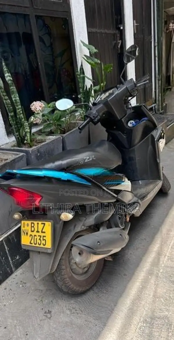 Yamaha RayZR 2020