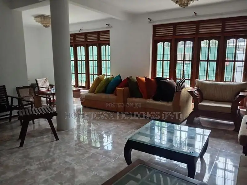 House in Malabe Town