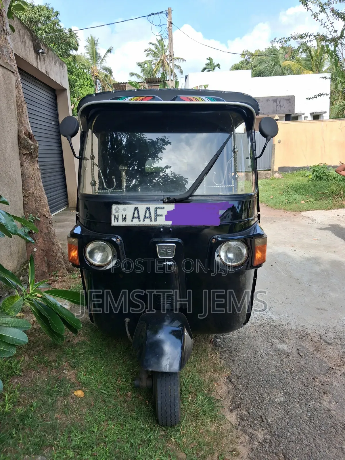 Bajaj RE 2012 Black