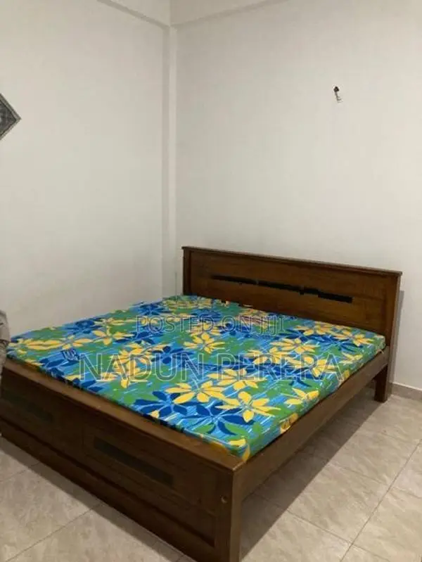 Teak Box Bed 60”72 with Mattress