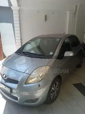 Toyota Vitz 2007