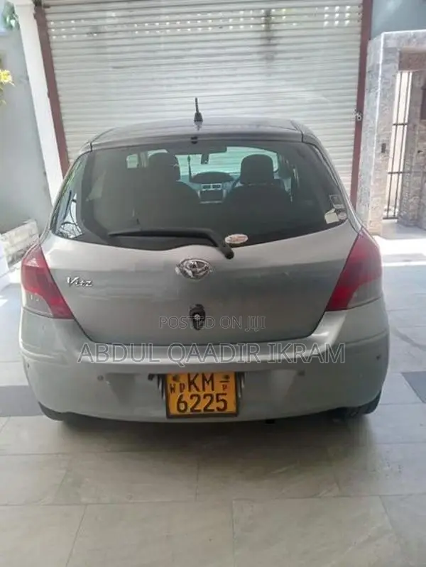Toyota Vitz 2007