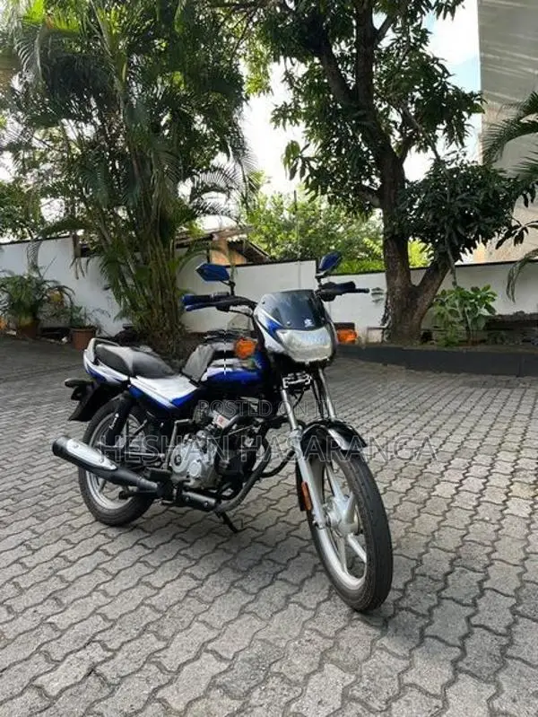 Bajaj CT100 2026