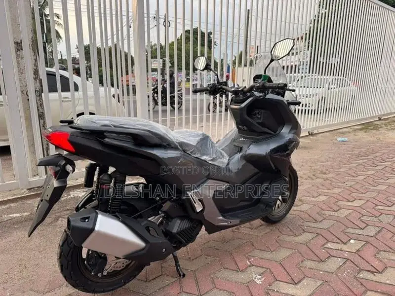 Honda ADV 160 2026