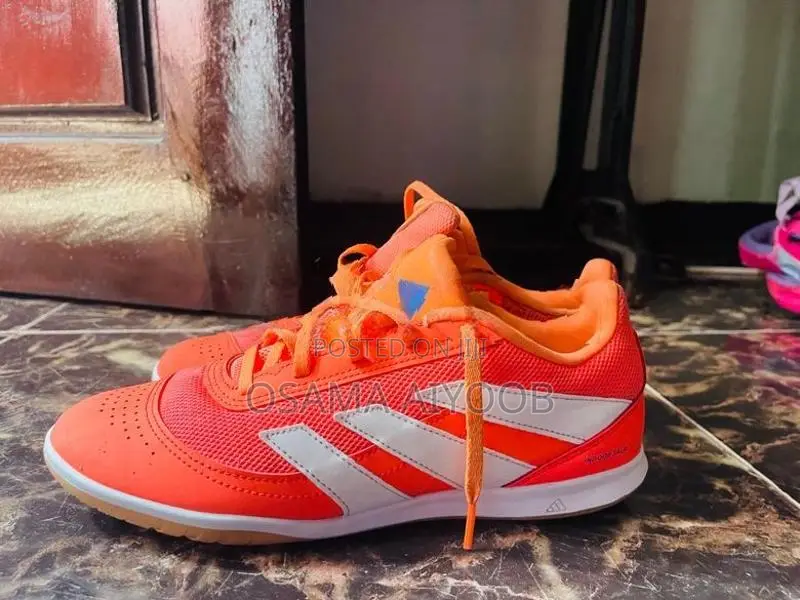 Futsal shoe