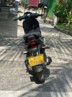 Aprilia SR 125 2018
