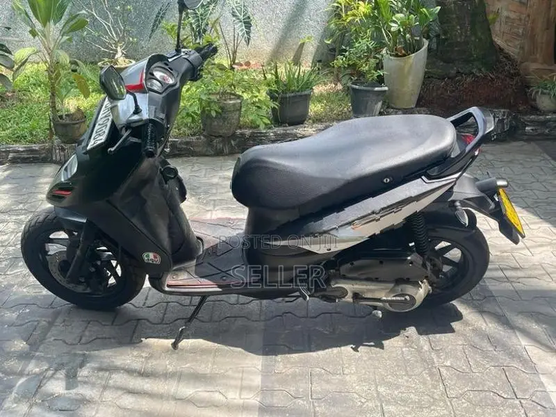 Aprilia SR 125 2018