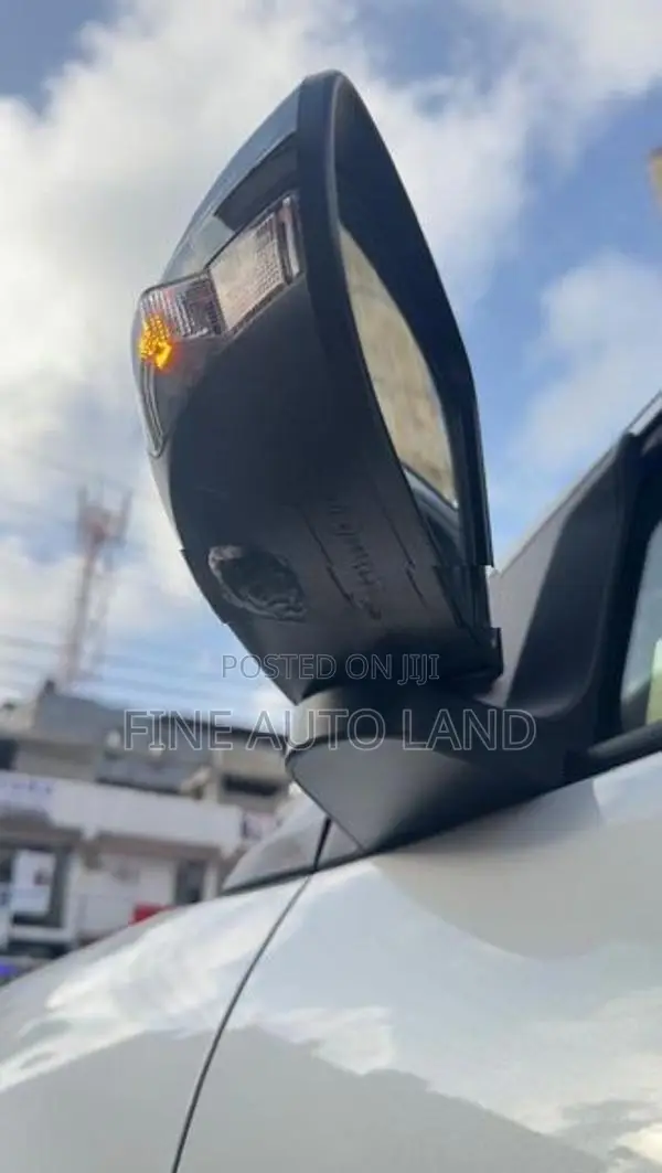 Toyota Raize Z Hybrid BSM 360 2025