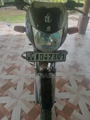 Bajaj CT100 2005