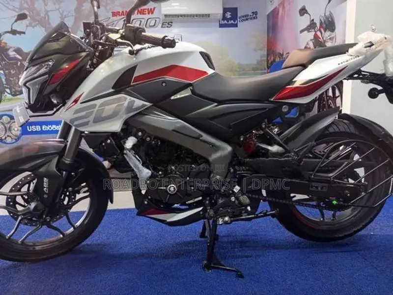 Bajaj Pulsar NS200 2026