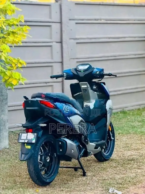 Hero XOOM 125R 2026