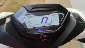 Hero XOOM 125R ZOOM 125 2026