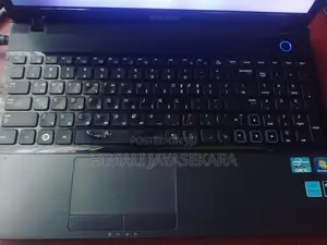Samsung NP 300E5A Laptop i5 2nd Gen 8 GB RAM Windows 10 Pro