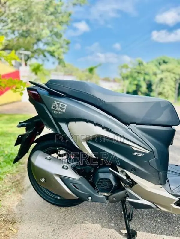 Hero XOOM 125R 2026