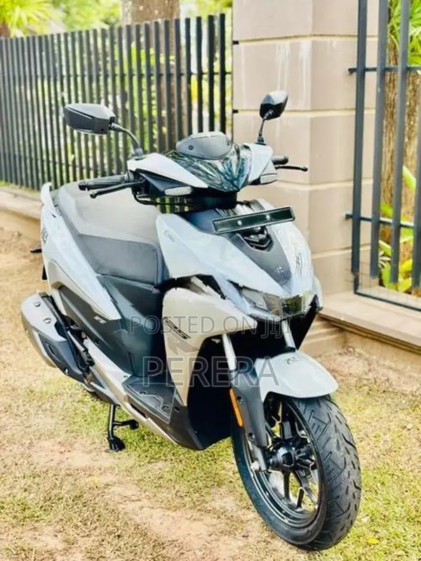 Hero XOOM 125R 2026