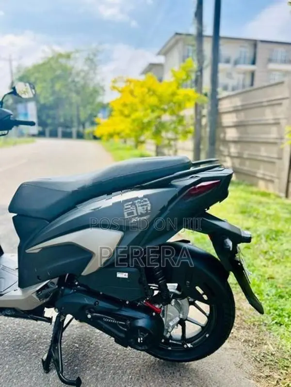 Hero XOOM 125R 2026