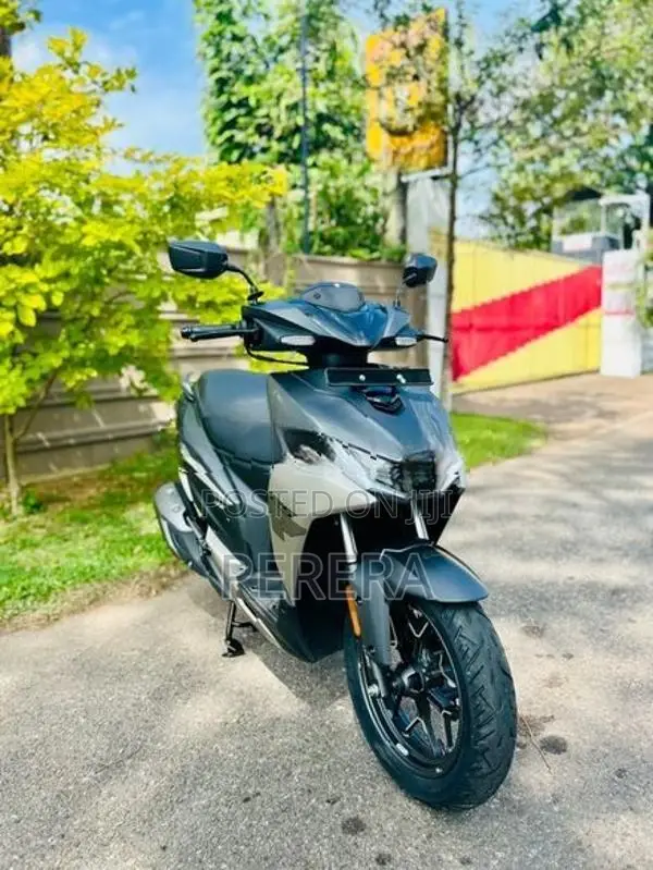 Hero XOOM 125R 2026