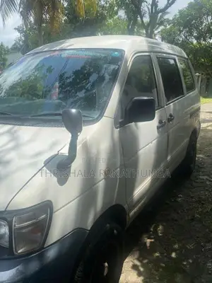 Toyota Noah KR42 2006