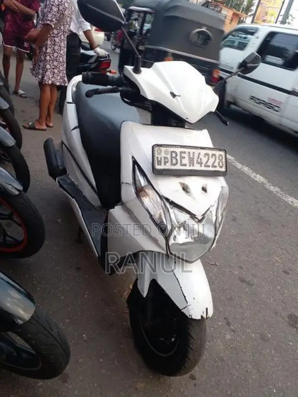 Honda Dio 2017