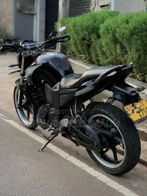 Yamaha FZS V1 2014