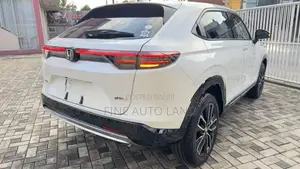 Honda Vezel Z Hybrid 2025