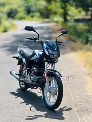 Bajaj CT100 2025